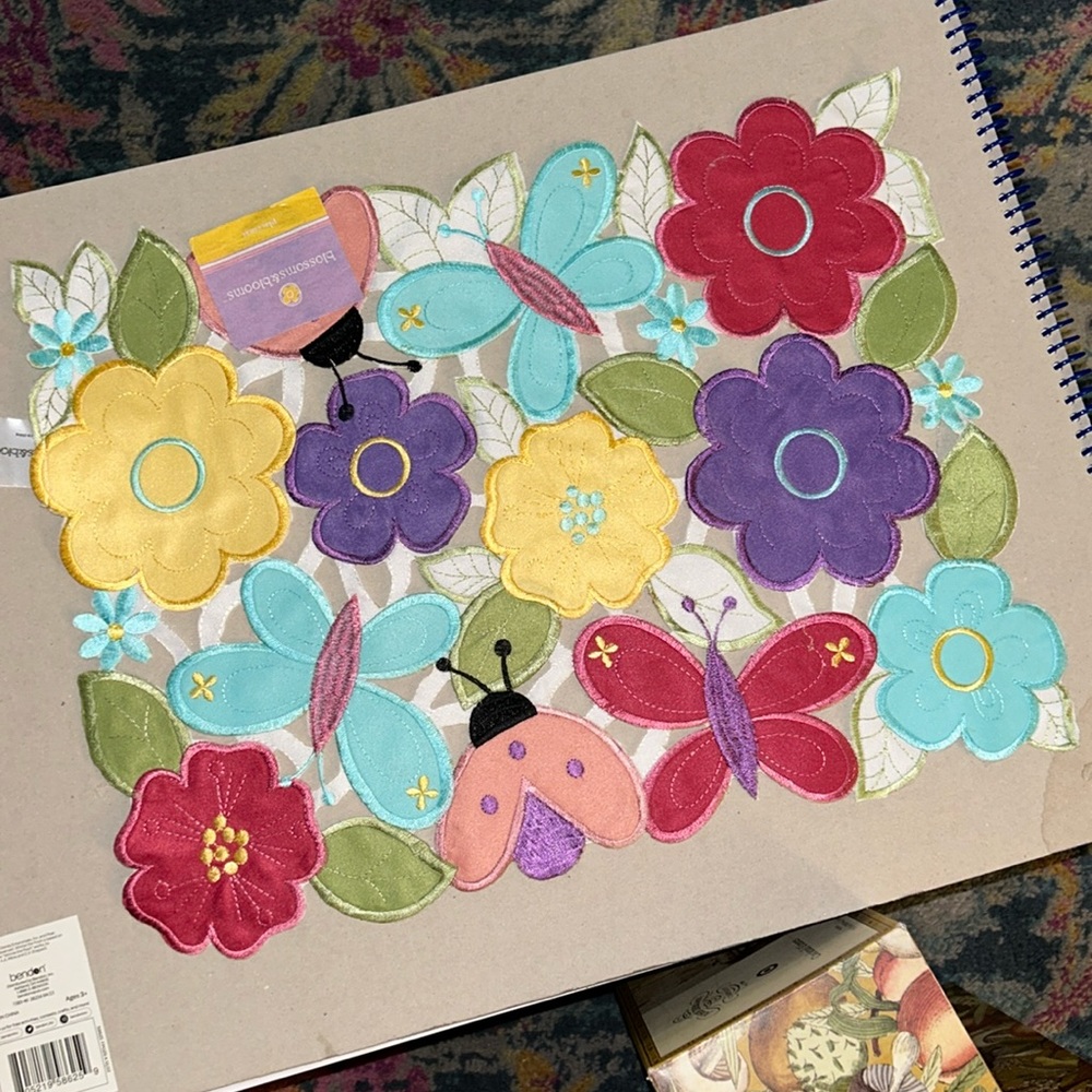 NWT Spring Placemat with cut out butterfly and ladybug floral print - Picture 2 of 10